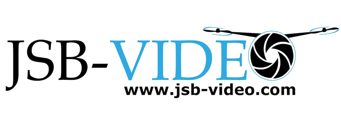 Vidéaste de mariage avec drone